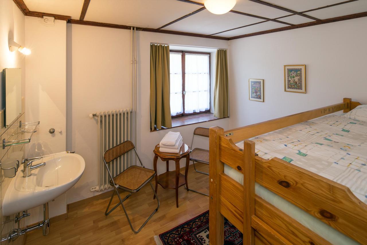 Ristorante Della Stazione Hotell Tegna Exteriör bild